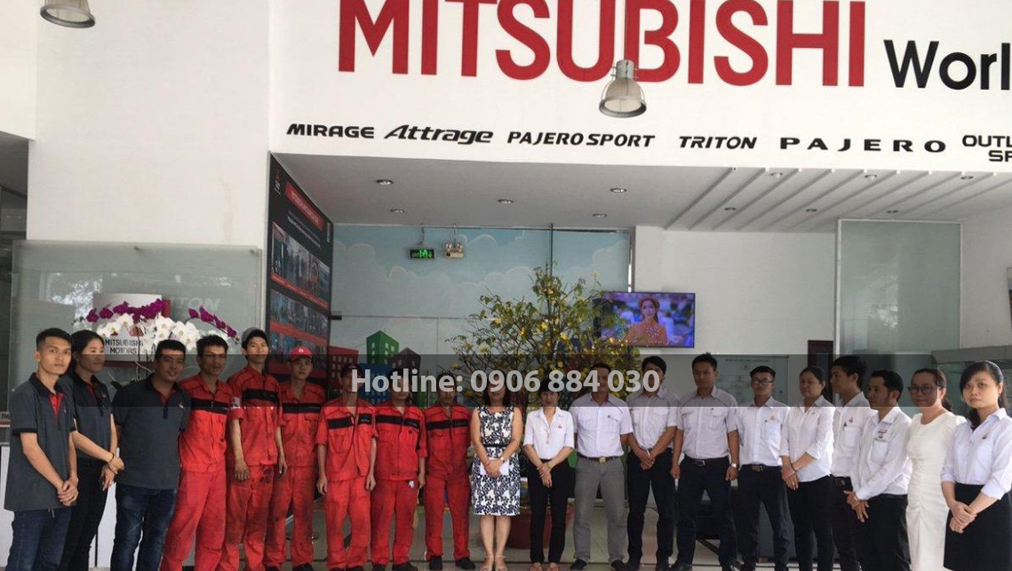 Đội ngũ chuyên viên tại đại lý Mitsubishi quận Tân Phú