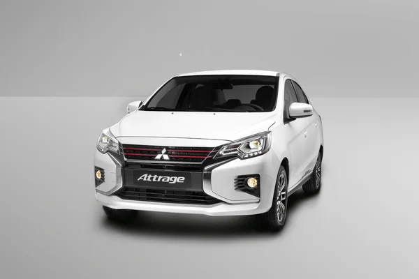 .Mitsubishi Attrage không có cửa gió điều hòa cho hàng ghế sau