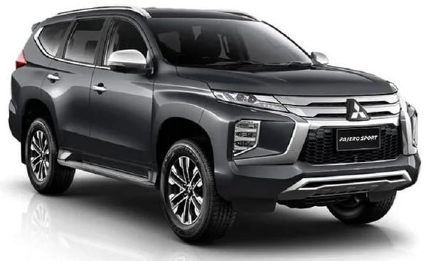 Xe Pajero Sport 2023: Sự sang trọng, hiện đại và mạnh mẽ 3 Mitsubishi Pajero Sport 2023 có thiết kế đầu xe rất hấp dẫn, cứng cáp và mạnh mẽ