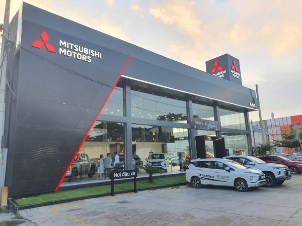 Địa chỉ bán xe Triton- Đại lý Mitsubishi Quận 7