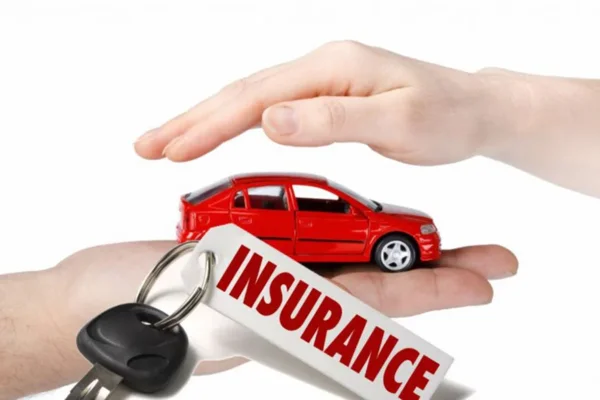 Tham gia bảo hiểm xe ô tô bắt buộc là tuân thủ luật giao thông và bảo vệ tài sản của bạn