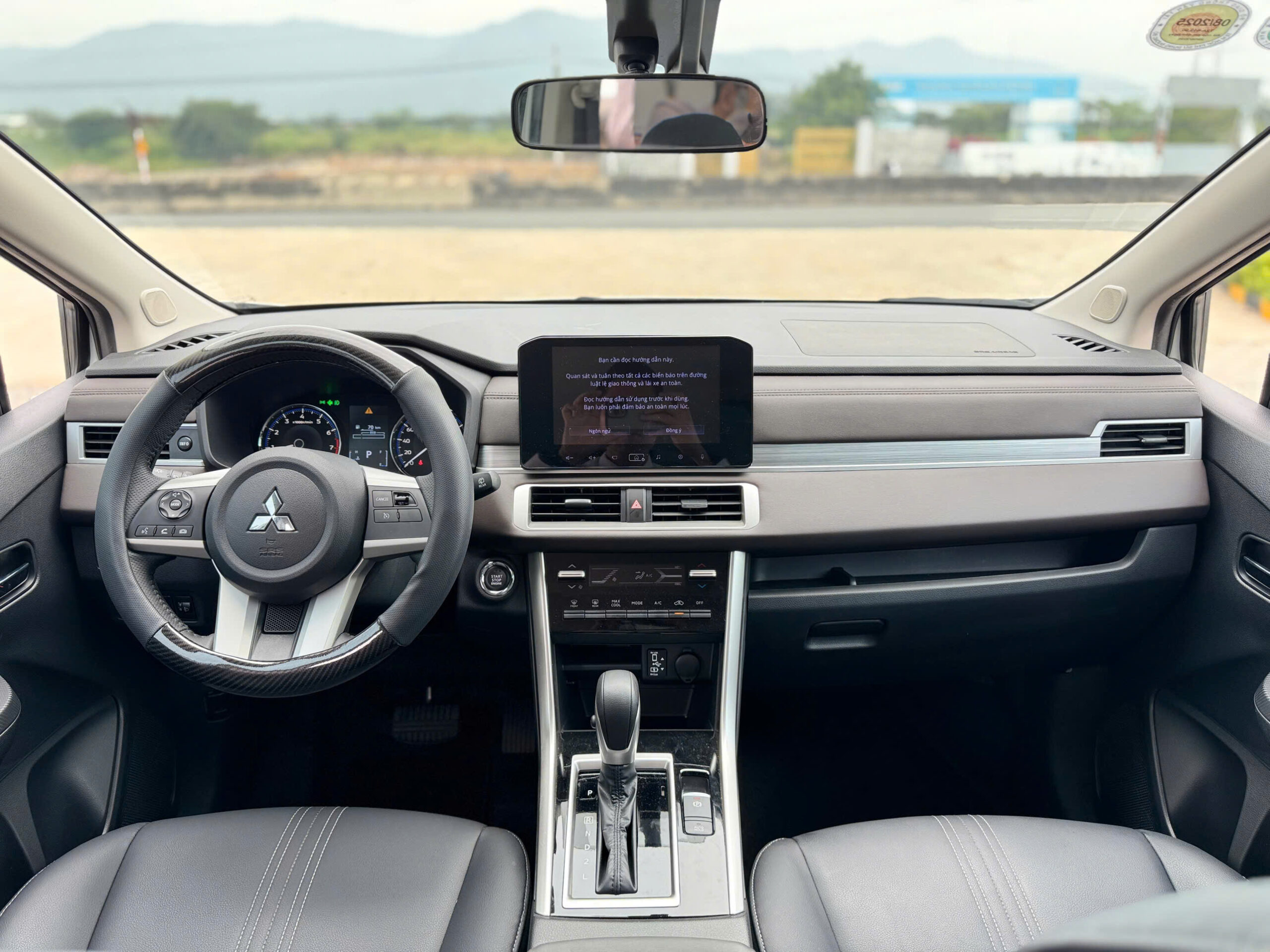 Mitsubishi Xpander đạt giải Mẫu xe MPV của năm 2022 tại Car Awards