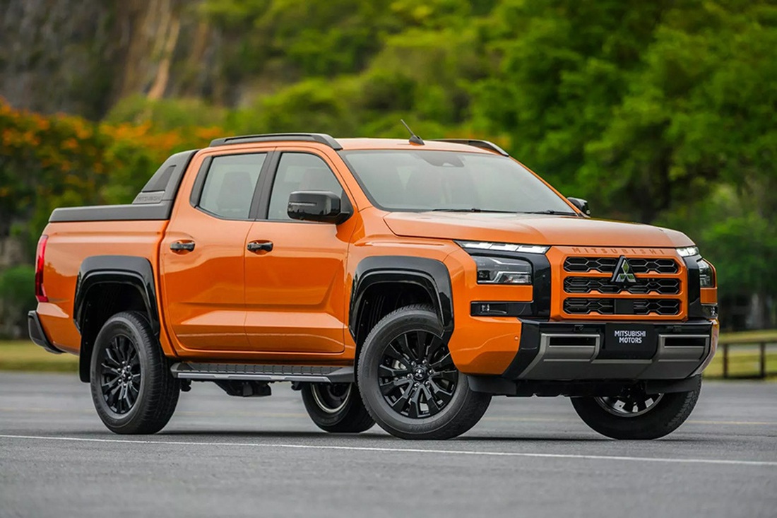 Mitsubishi Triton 2024: ra mắt phiên bản thể thao sau thế hệ mới 4 Mitsubishi Triton Athlete 2024 phiên bản mới đầy mạnh mẽ