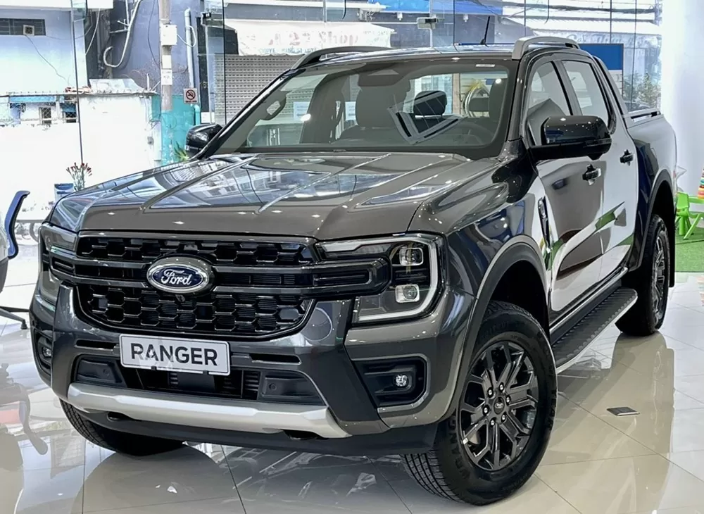 Thiết kế của Ford Ranger thể hiện sự mạnh mẽ và cá tính, thể hiện sự đẳng cấp và sức mạnh của một chiếc xe bán tải