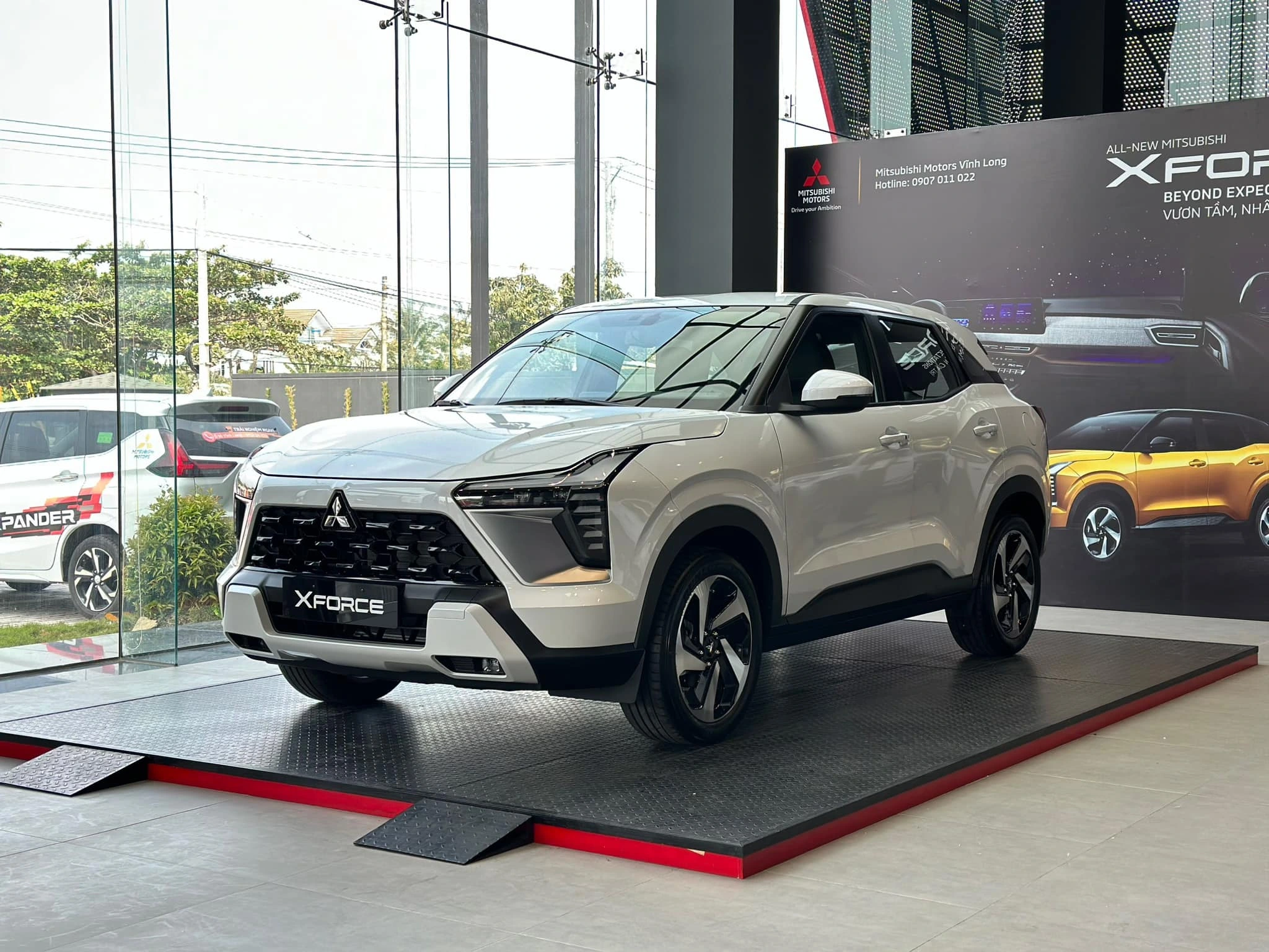 Ngoại thất Mitsubishi Xforce 2024 thiết kế tương lai, đậm chất SUV đô thị