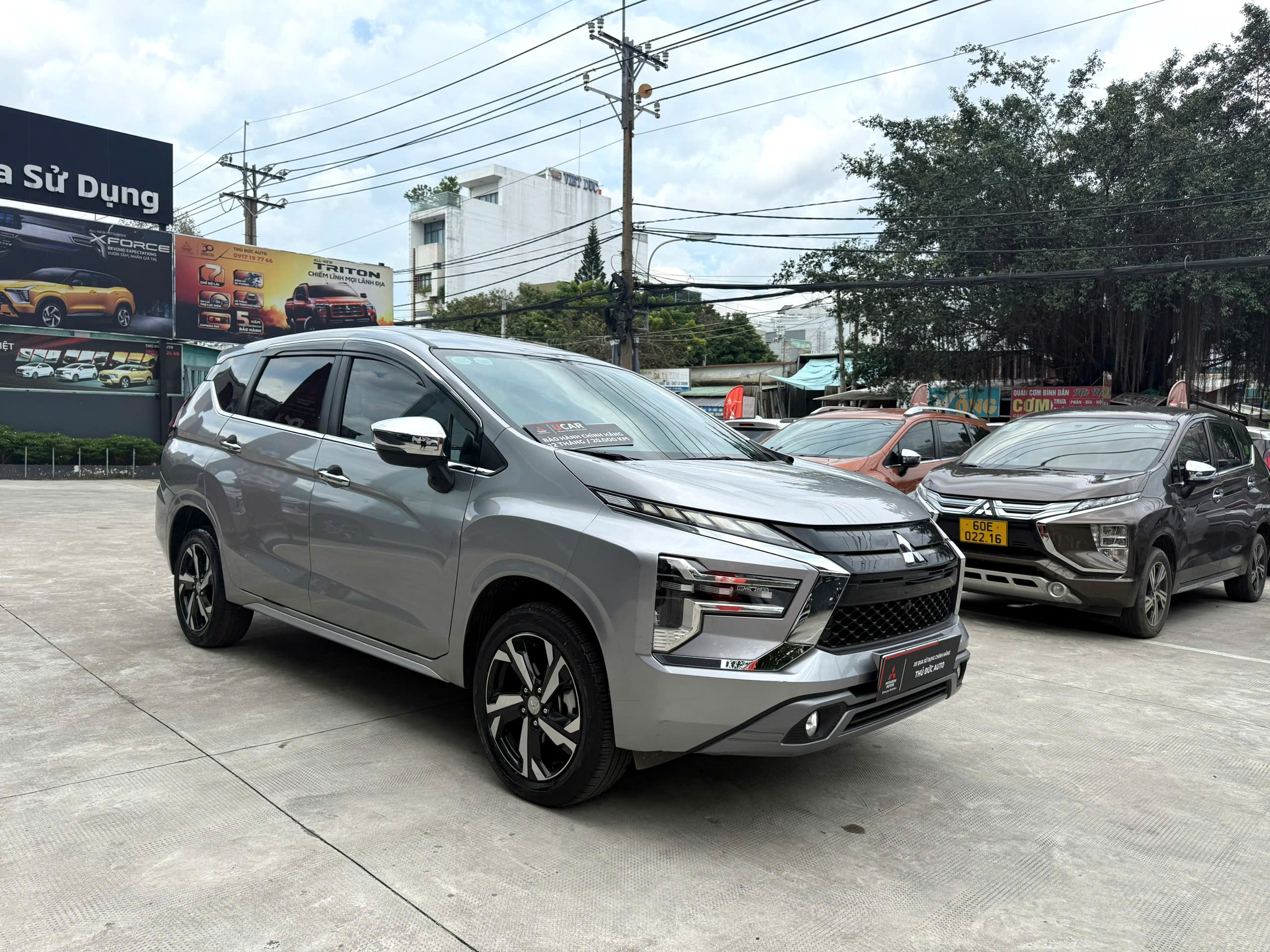 Mitsubishi Xpander Premium