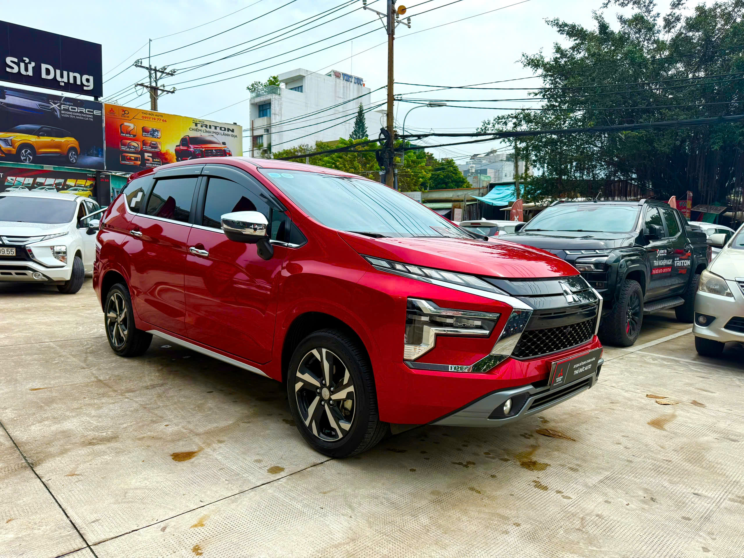 Xpander Premium 24 Đỏ
