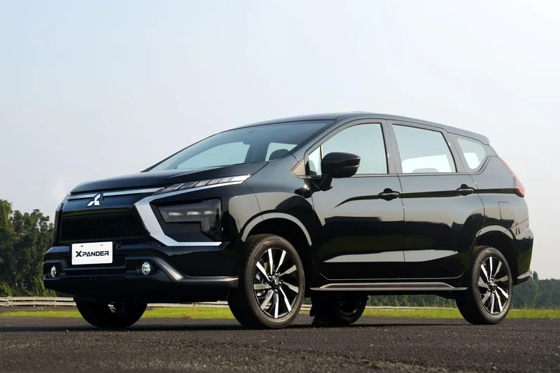 Những điểm mạnh giúp Mitsubishi Xpander 2025 nổi bật trước các đối thủ MPV, từ tiết kiệm nhiên liệu đến an toàn.