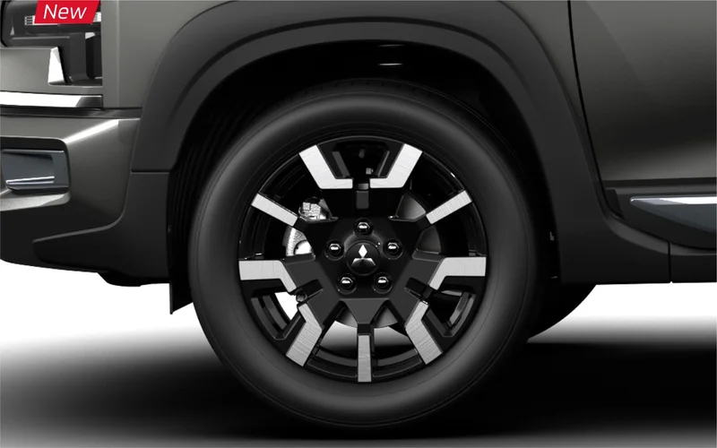 Mitsubishi Xpander Cross 2026 nổi bật với mâm hợp kim thiết kế mới, tăng tính thể thao và sự vững chãi cho xe.