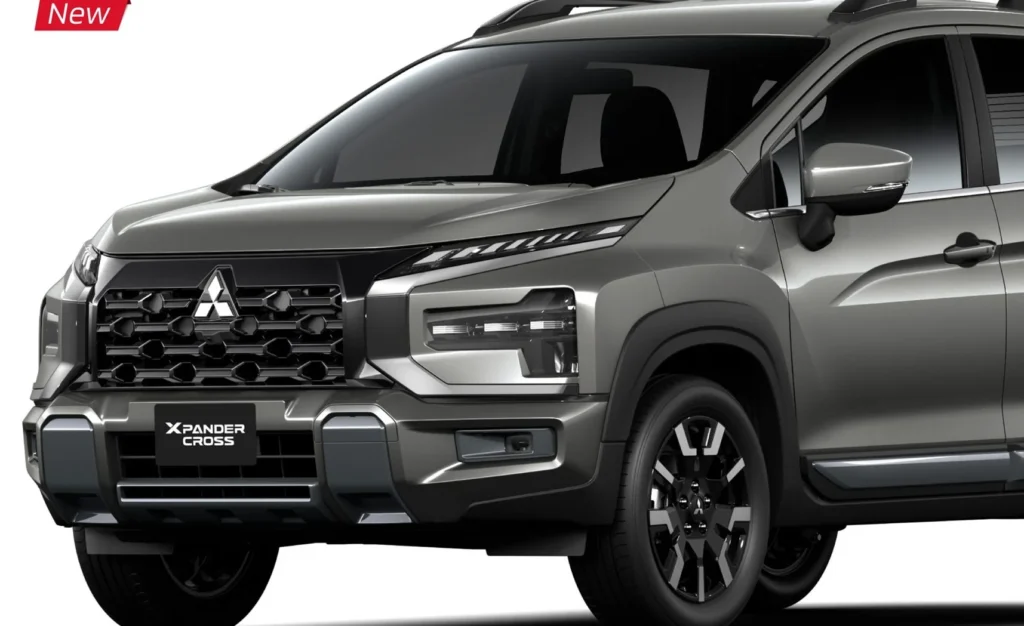 Thiết kế lưới tản nhiệt mới phong cách hơn, đậm chất SUV, tạo dấu ấn khác biệt cho Xpander Cross. ​