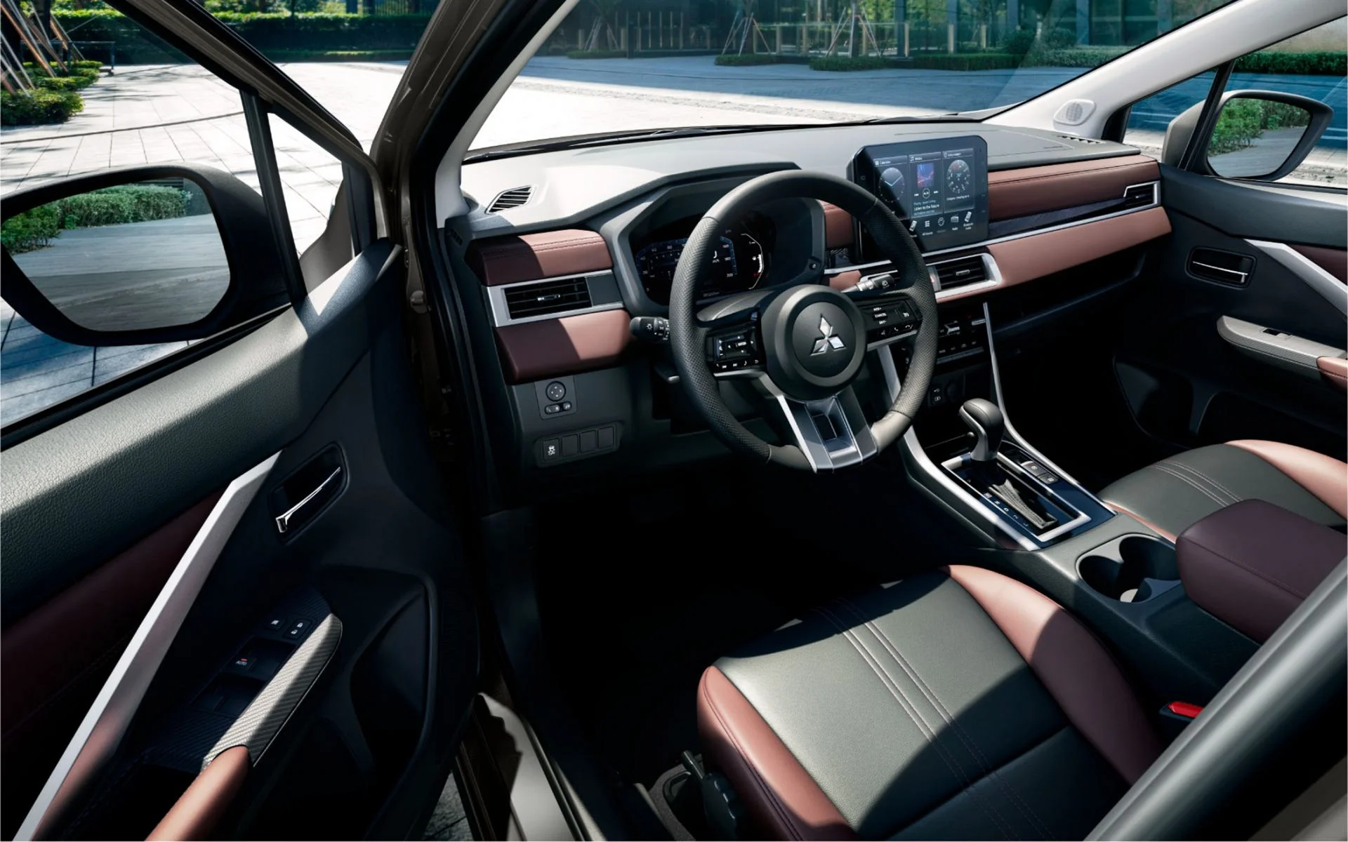 Tận hưởng sự thoải mái vượt mong đợi trong mọi hành trình với tiện nghi hiện đại.​