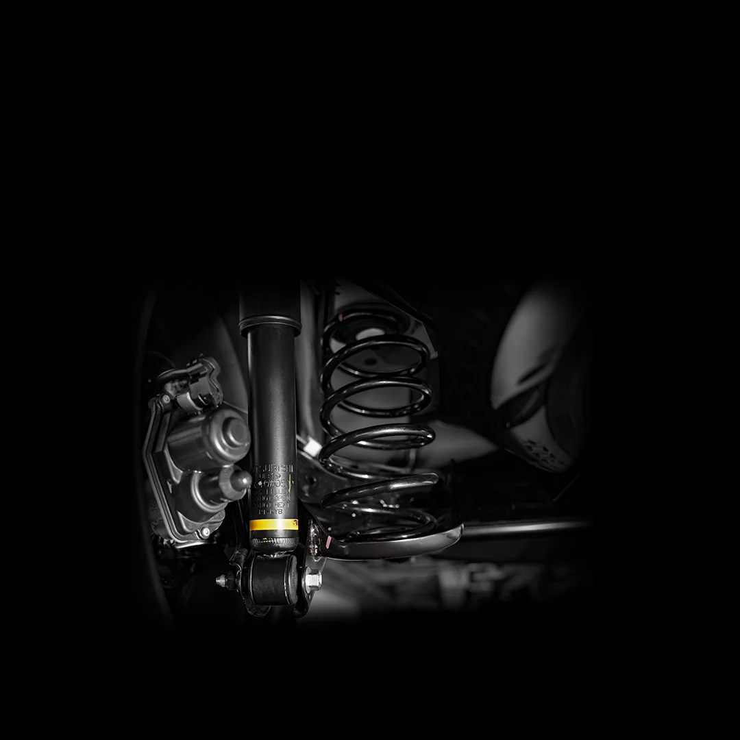 Việc tăng kích thước phuộc, van phuộc và hệ thống lò xo giúp tối ưu khả năng điều khiển của xe.