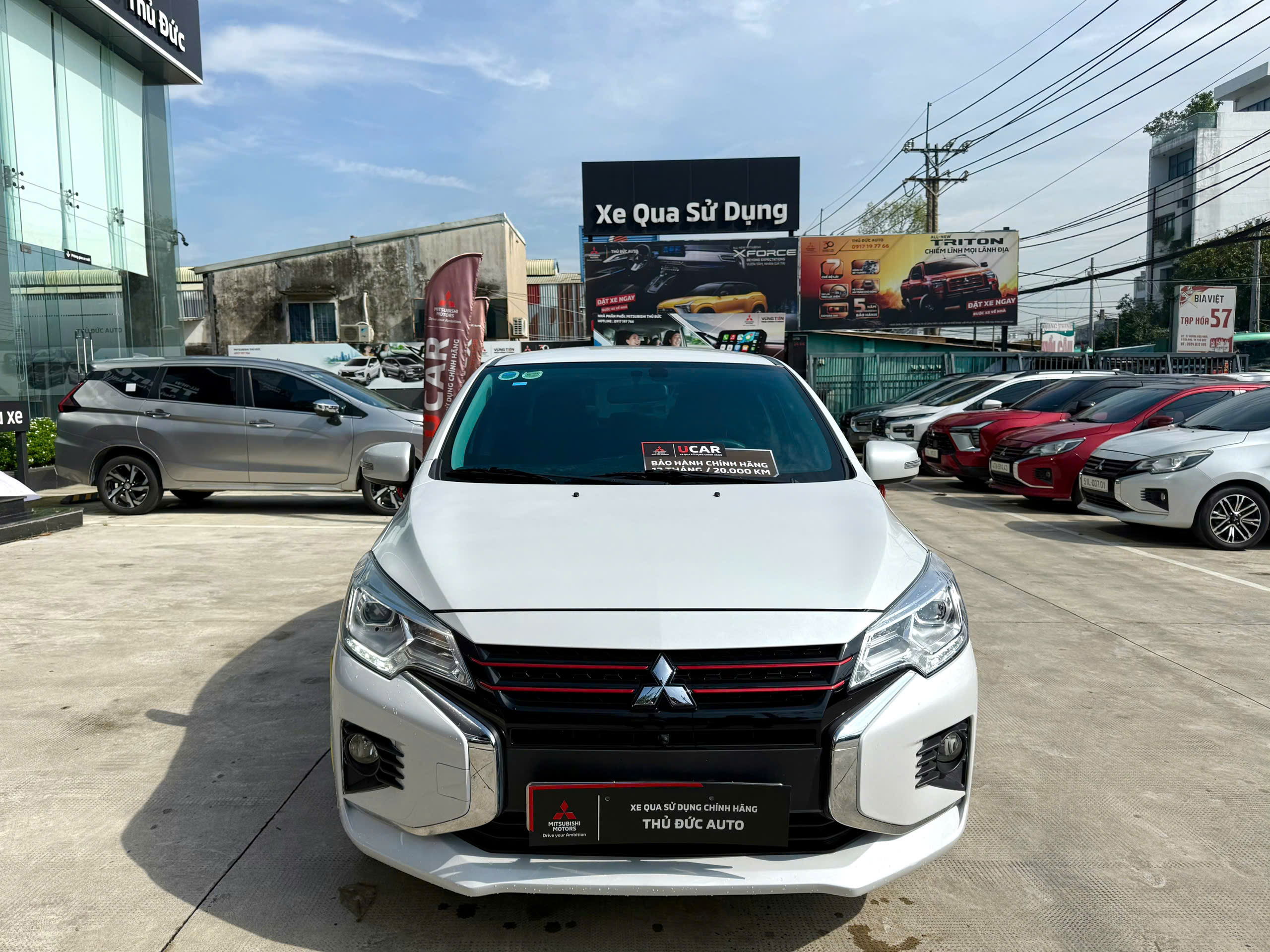 Mitsubishi Attrage Premium 2023