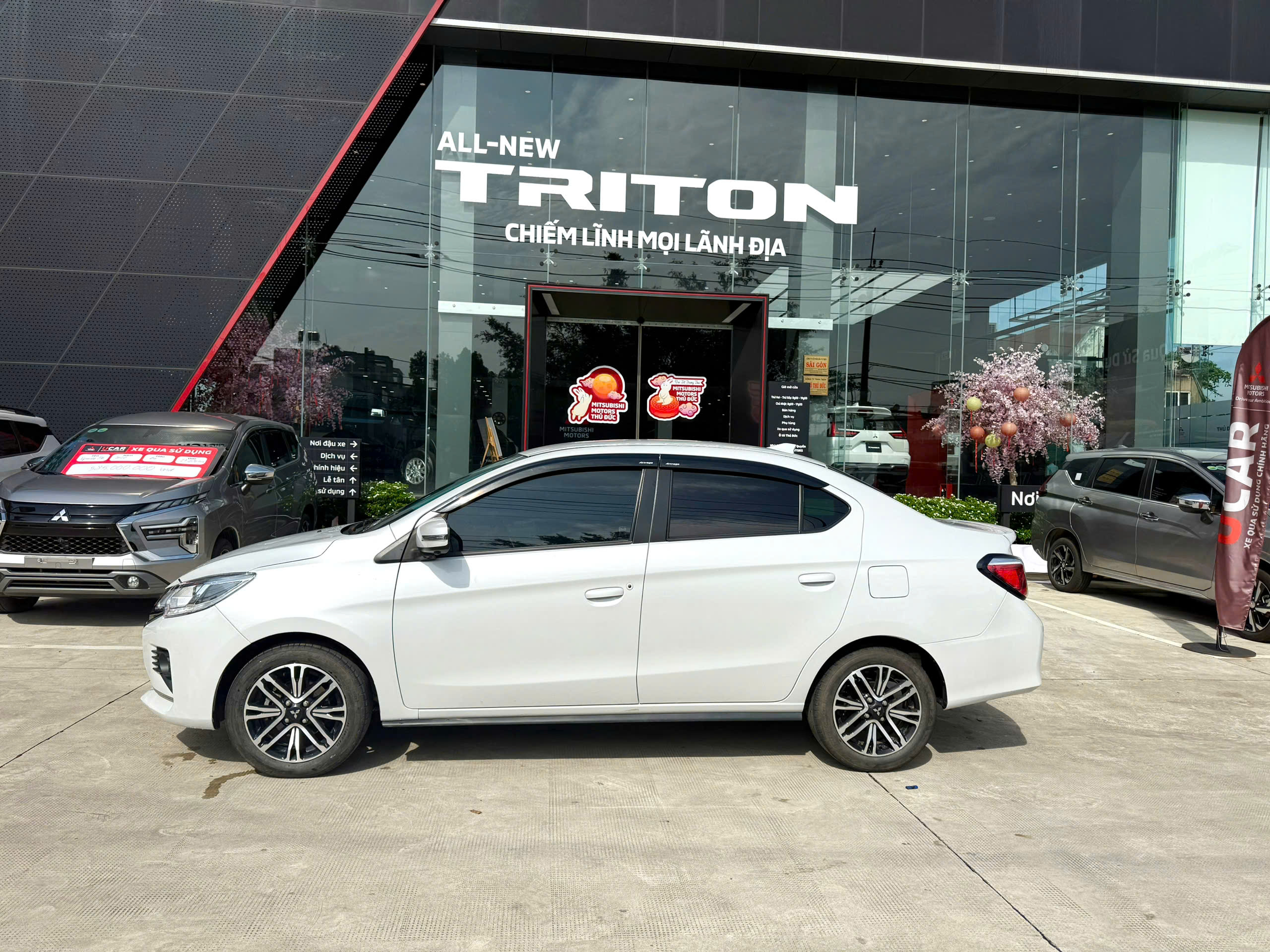 Mitsubishi Attrage Premium 2023