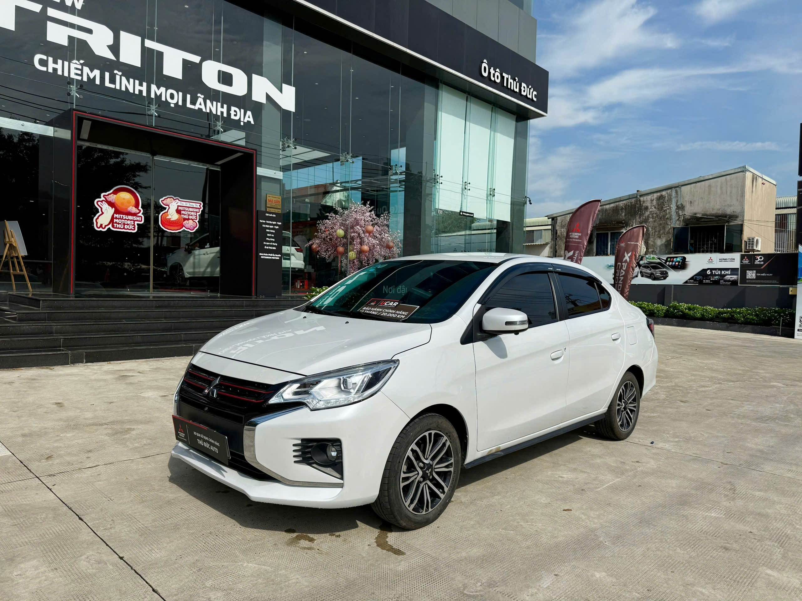 Mitsubishi Attrage Premium 2023