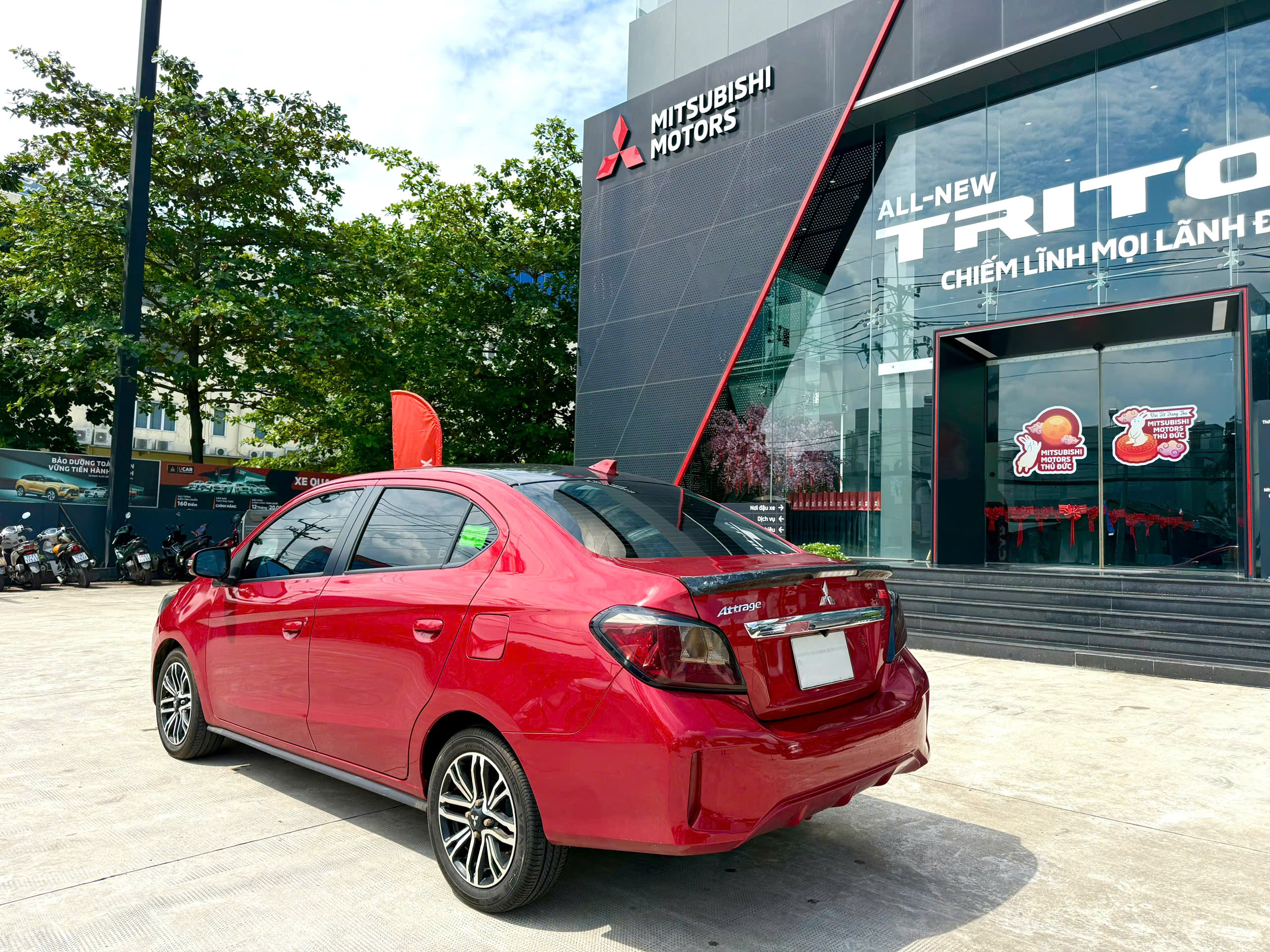 Mitsubishi Attrage Premium 2021