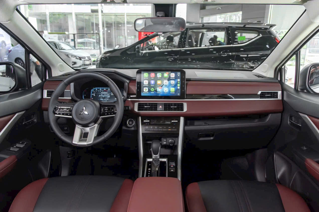 Mitsubishi Xpander Cross 2026 - Nâng Cấp Nhẹ Giá Giảm Mạnh Trong Tháng 10/25 6 Nội Thất Mitsubishi Xpander Cross 2026