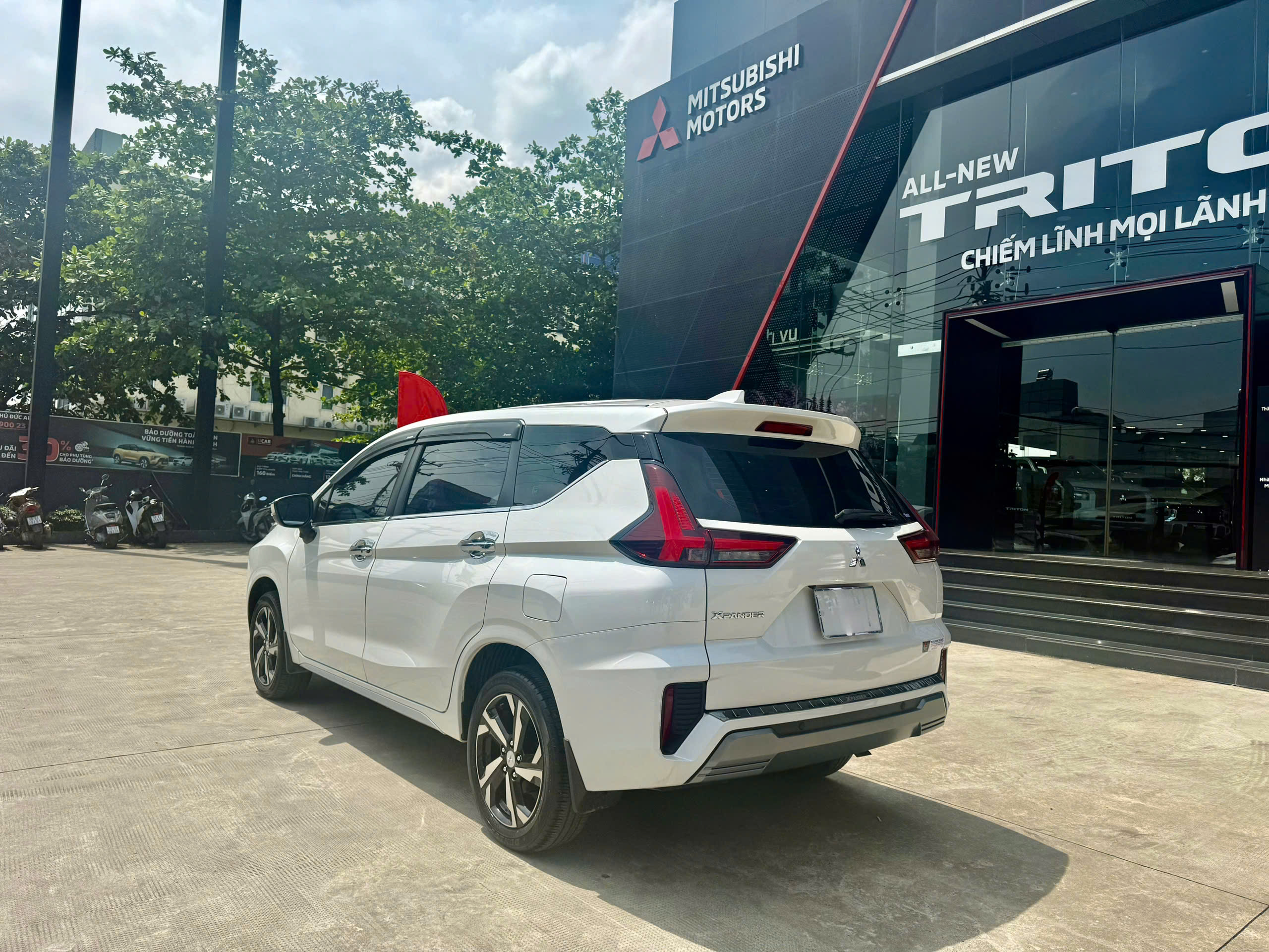 Mitsubishi XForce 2025: Bảng giá lăn bánh & khuyến mãi 13 Mitsubishi Xpander Premium 23