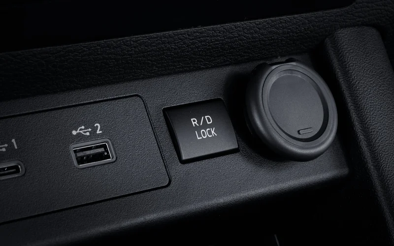 Dễ dàng thao tác chỉ với một nút bấm. 