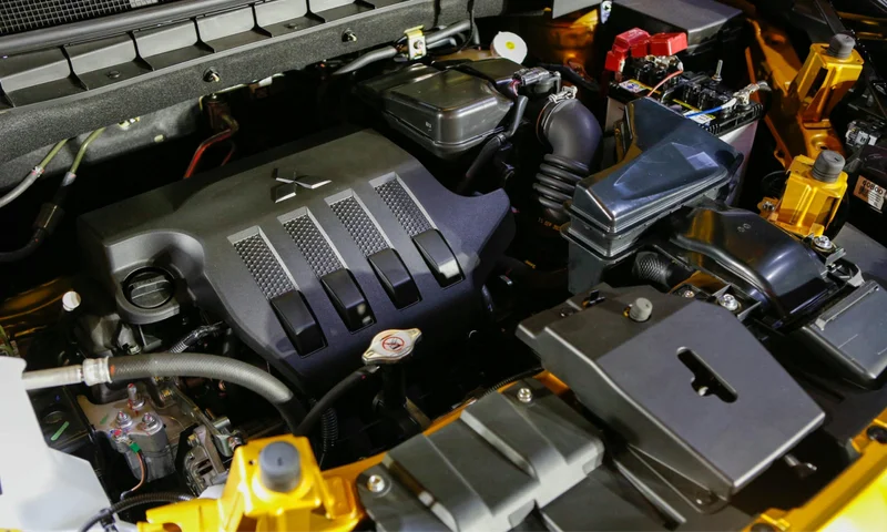 Mitsubishi Xforce 2023 vận hành mượt mà với động cơ MIVEC 1.5L, tối ưu cho cả đô thị và đường dài.