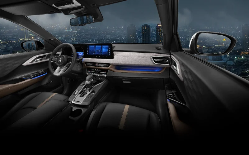 Mitsubishi XForce 2025: Bảng giá lăn bánh & khuyến mãi 2 Không gian nội thất thoải mái và thư giãn như chính phòng khách của bạn