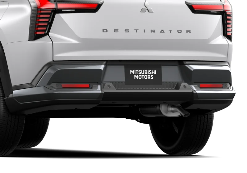Ốp cản sau Mitsubishi Destinator 2025 tăng tính thẩm mỹ và an toàn