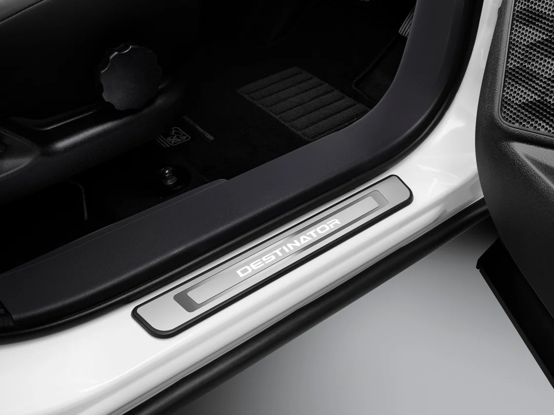 Khay lót cốp Mitsubishi Destinator 2025 chống trượt chống bám bẩn