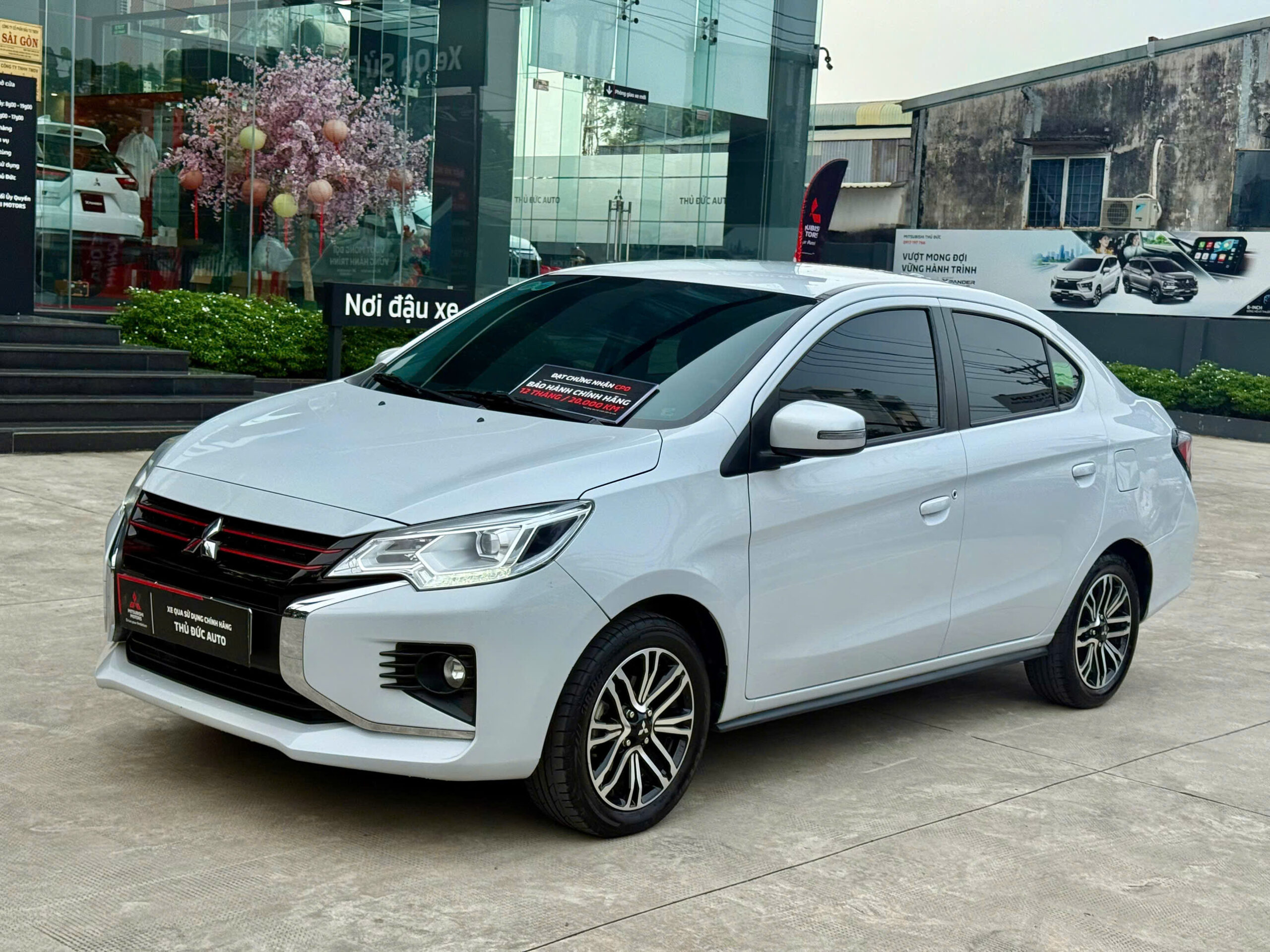 Attrage CVT 2024 1 Mitsubishi Attrage CVT 2024