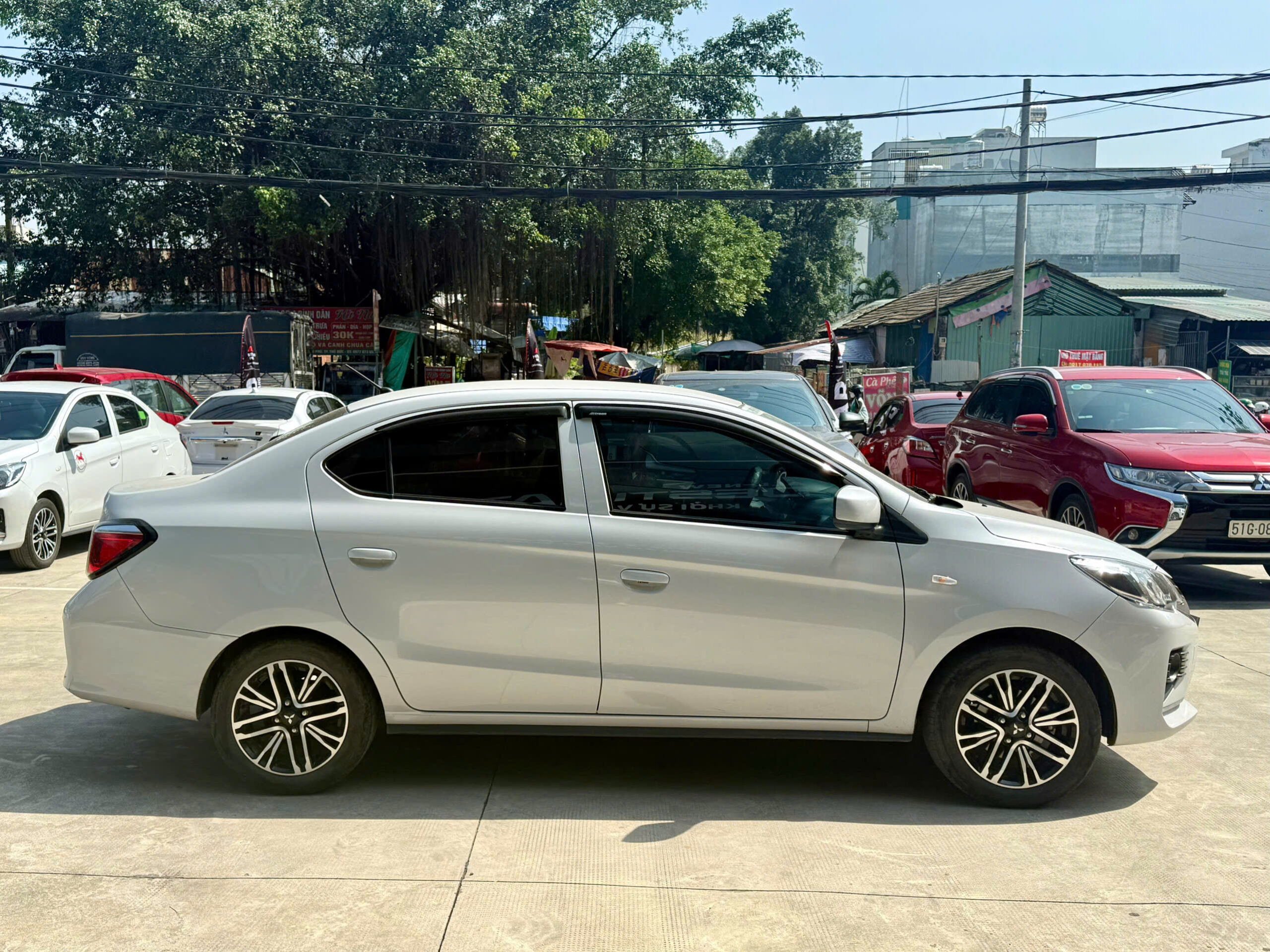 Mitsubishi Attrage MT 2024