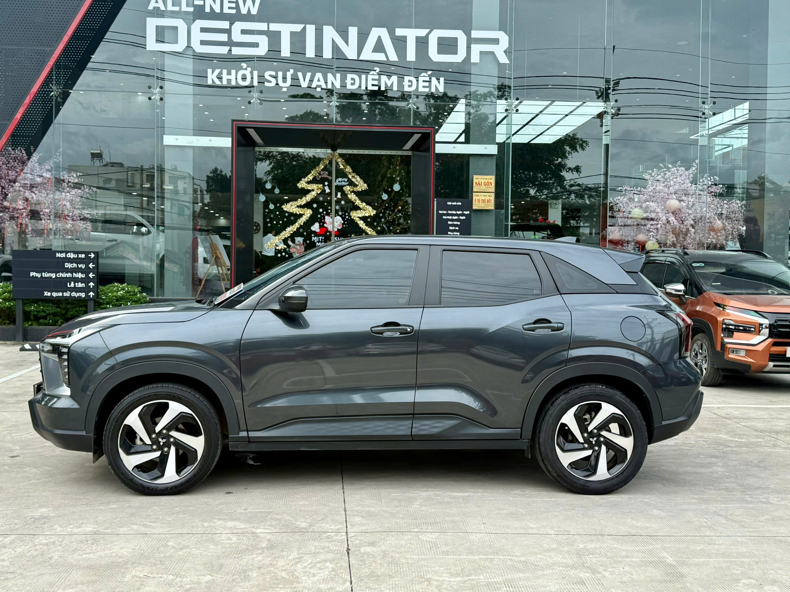 Mitsubishi Xforce Exceed 2024 Xám