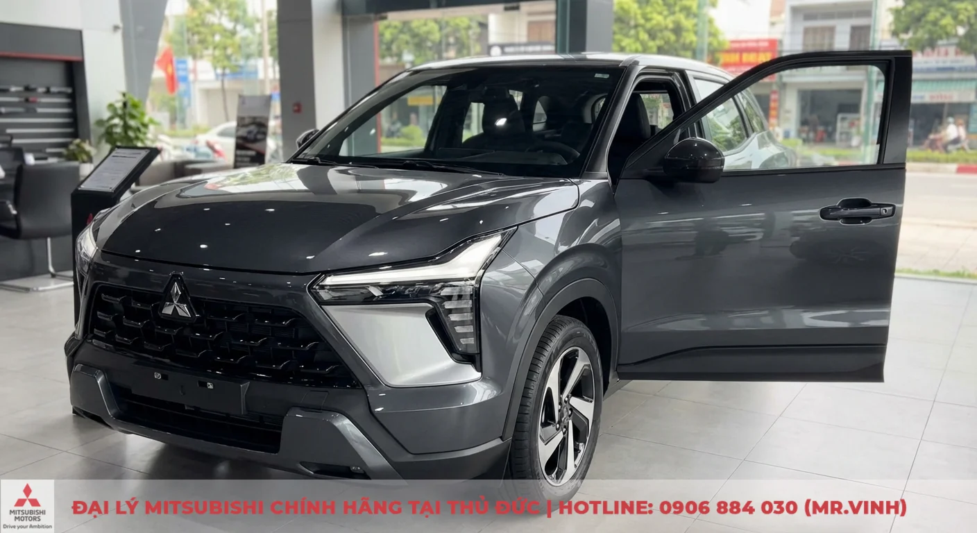 Mitsubishi Xforce 2026 trưng b&agrave;y với thiết kế ngoại thất hiện đại, đ&egrave;n LED sắc sảo, lưới tản nhiệt v&agrave; m&acirc;m xe c&aacute; t&iacute;nh