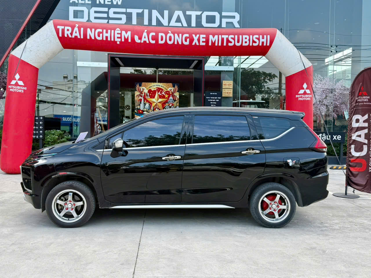 Xpander AT 2019 2 Mitsubishi Xpander AT 2019