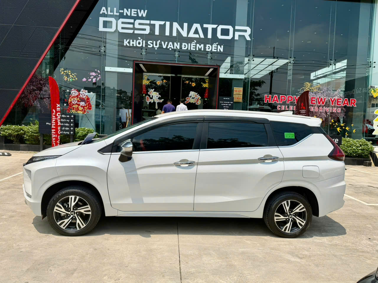 Xpander AT 2021 2 Mitsubishi Xpander AT 2021
