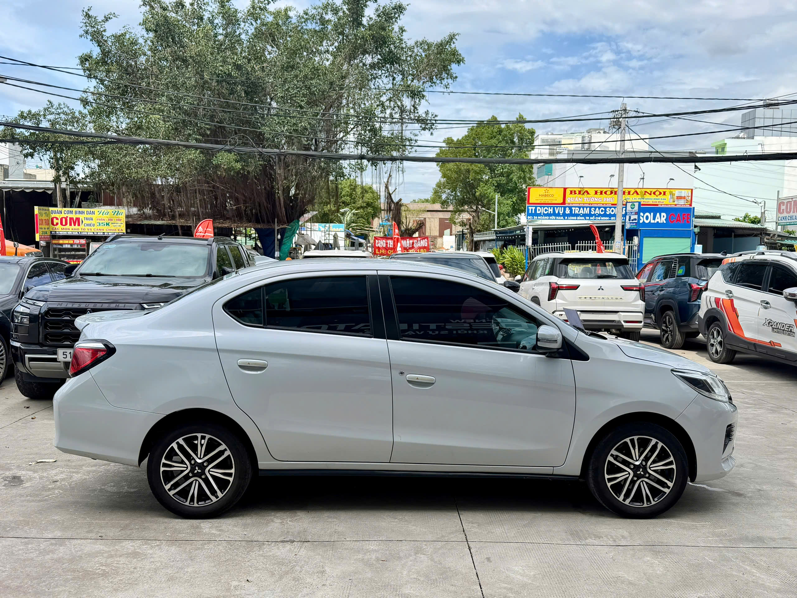 Mitsubishi Attrage CVT 2023