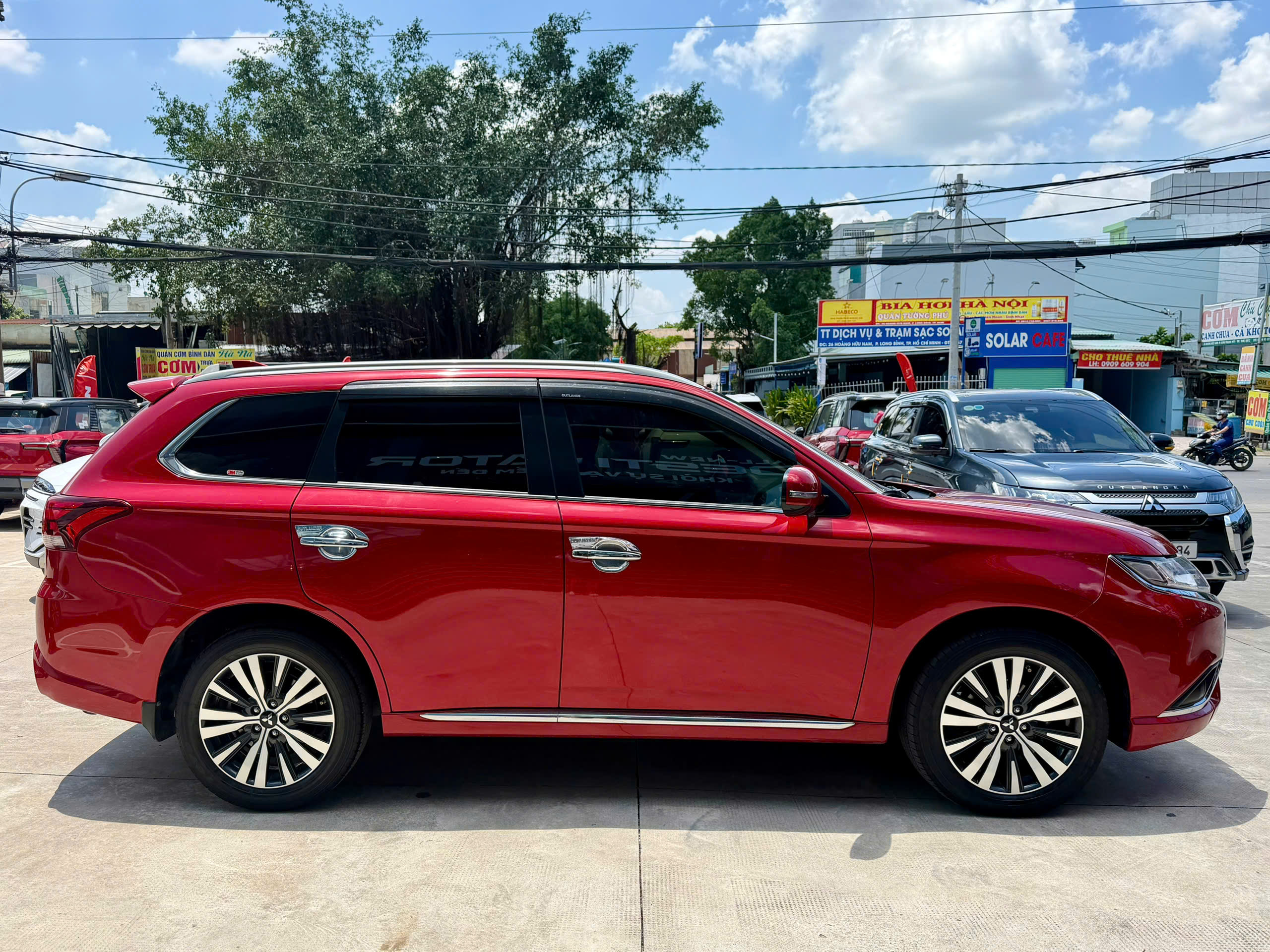 Outlander CVT 2022 2 Mitsubishi Outlander CVT 2022
