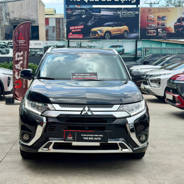 Trang Chủ 29 Mitsubishi Outlander CVT 2024