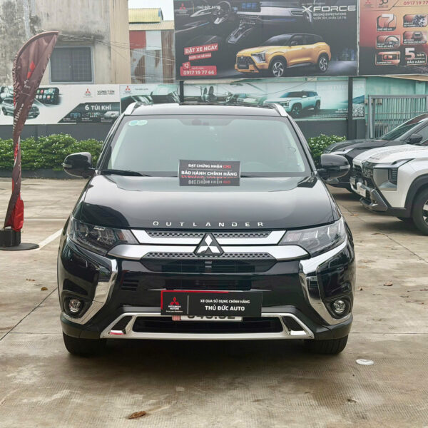 Trang Chủ 34 Mitsubishi Outlander Premium 2021