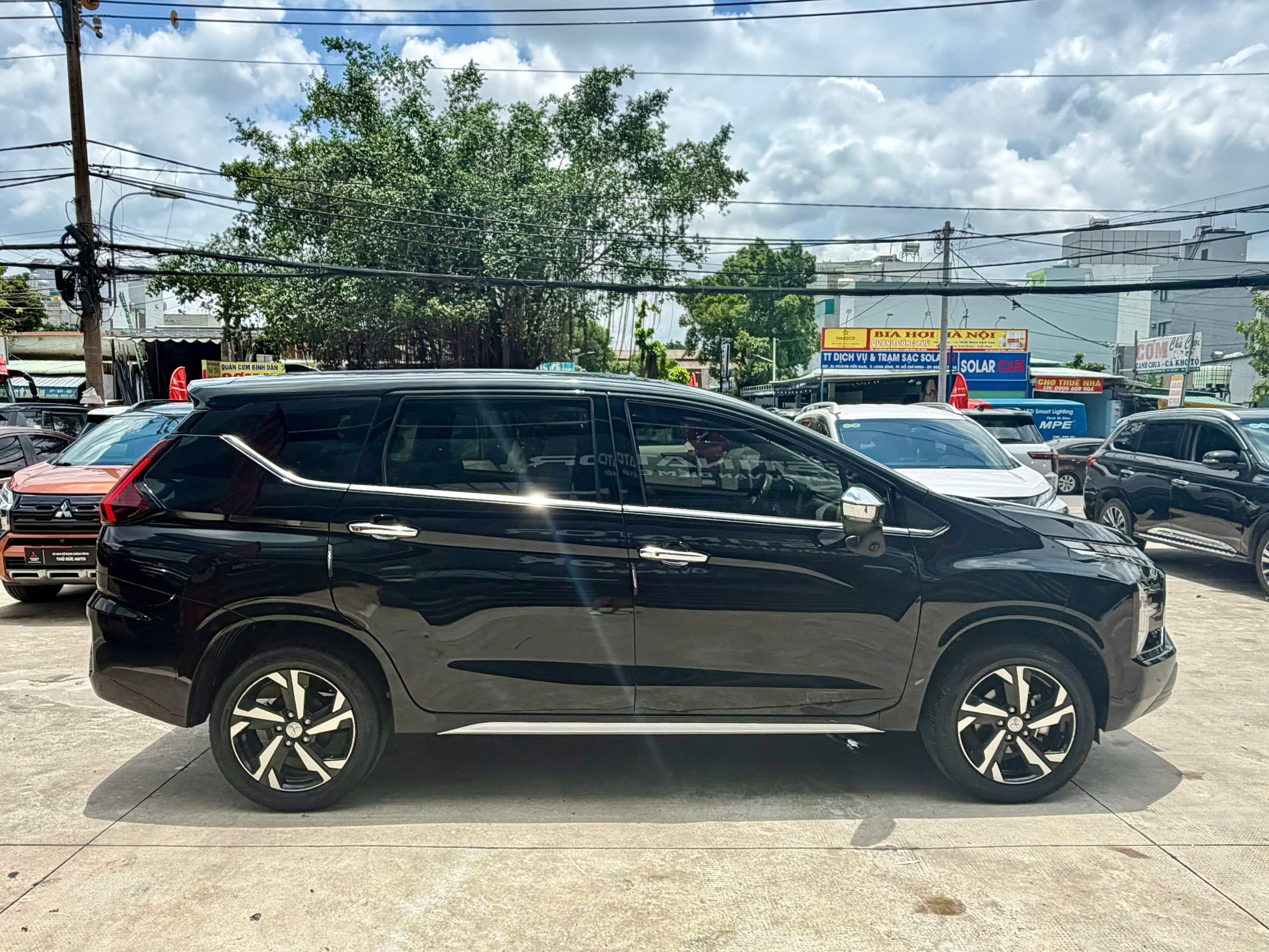 Mitsubishi Xpander Premium 2024