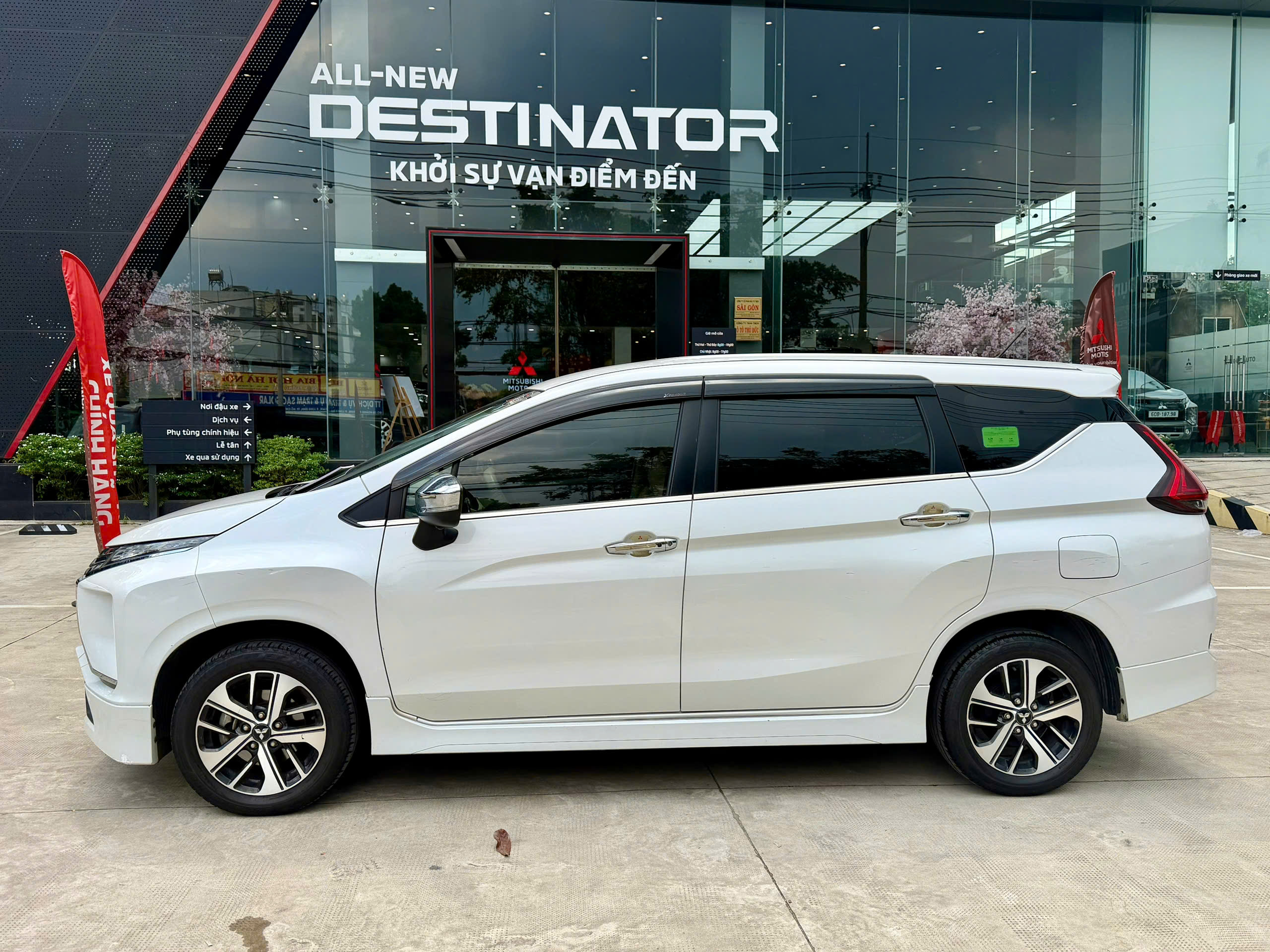 Xpander AT 2018 1 Mitsubishi Xpander AT 2018