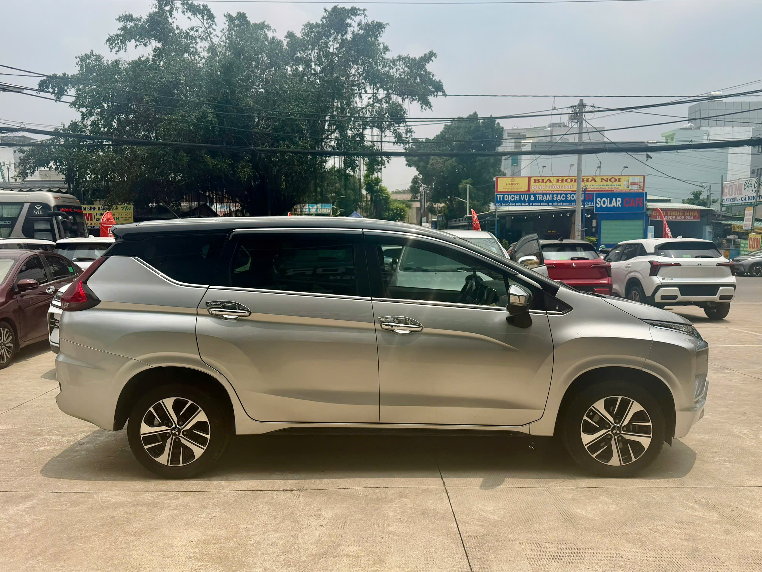 Xpander AT 2019 2 Mitsubishi Xpander AT 2019