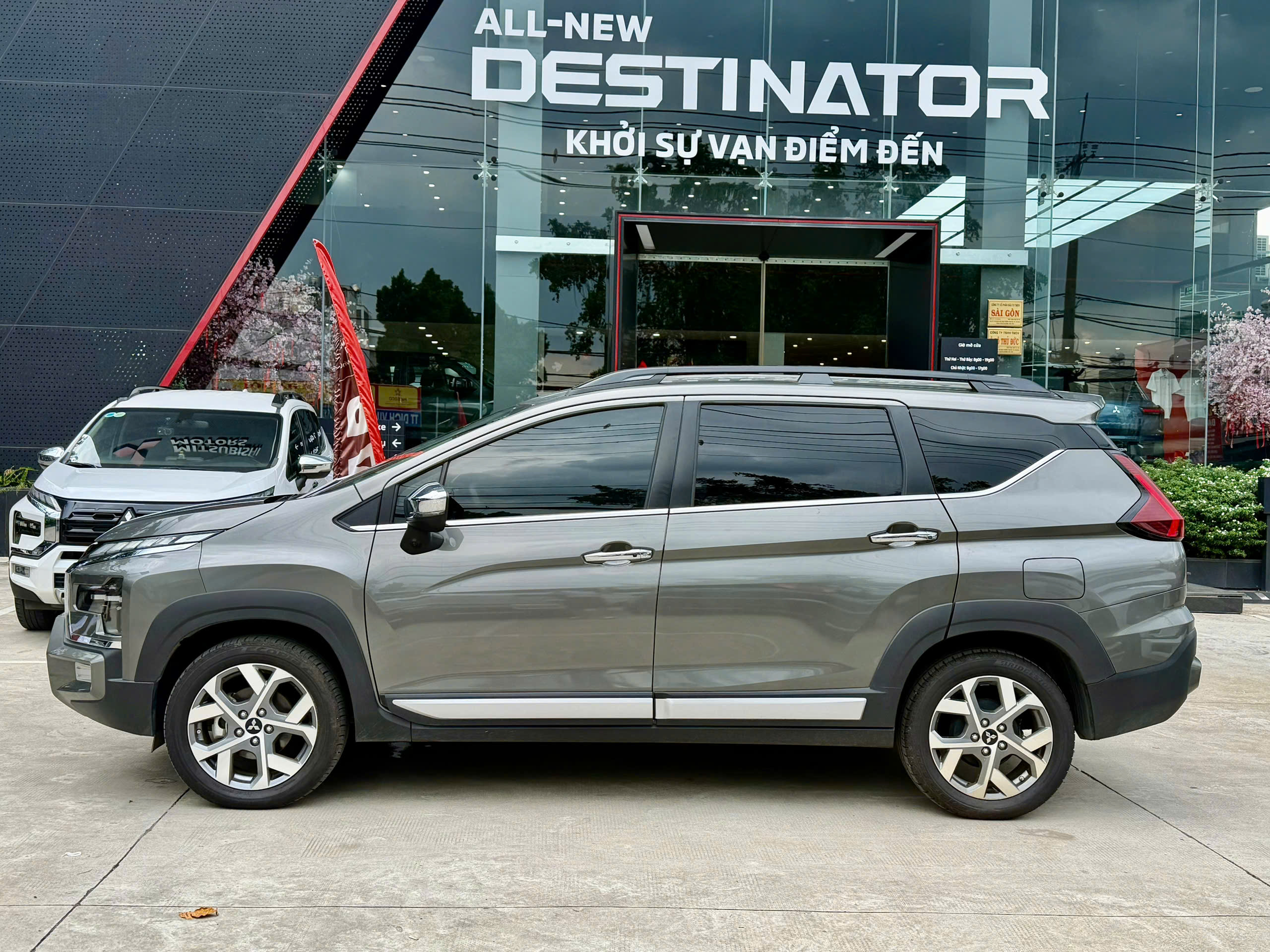 Mitsubishi Xpander Cross 2025