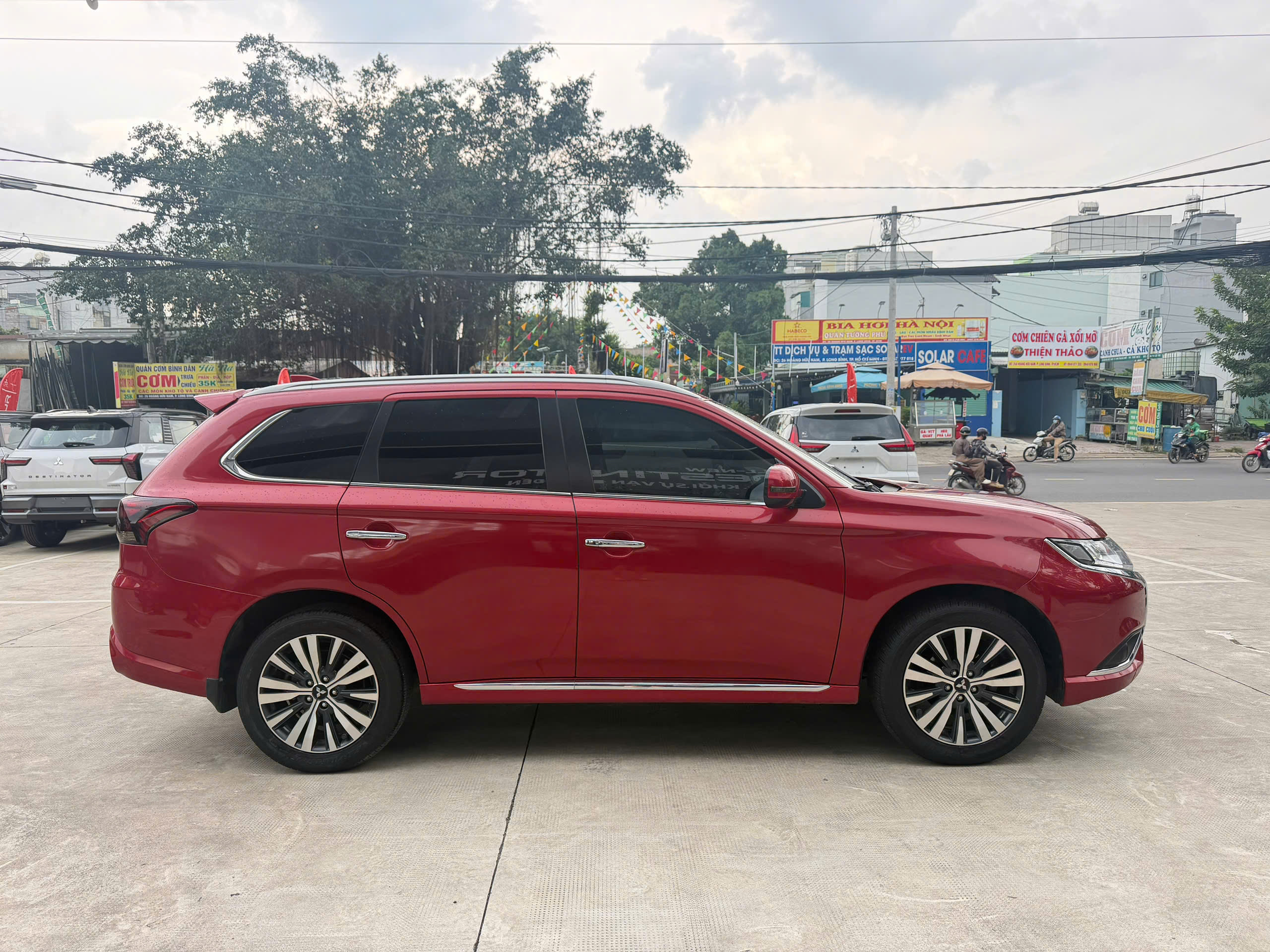 Mitsubishi Outlander CVT 2022